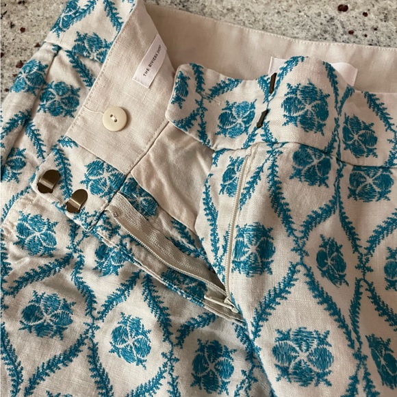 Ann Taylor LOFT Embroidered Floral Linen Riviera Shorts - Picture 3 of 6